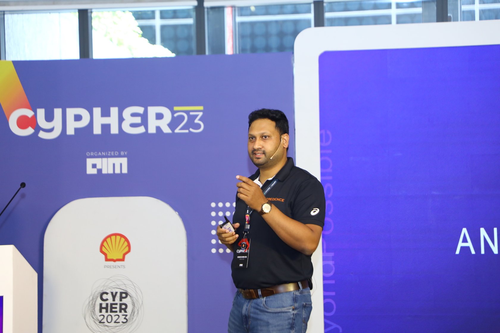 The Future of Search Dynamics: A Deep Dive into Large Language Models and Vector Databases with Suvrat Bharadwaj and Chinmaya Kumar Jena