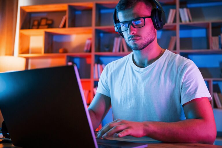 Generative AI Hands-On Course: Achieving Hyperpersonalization in BFSI