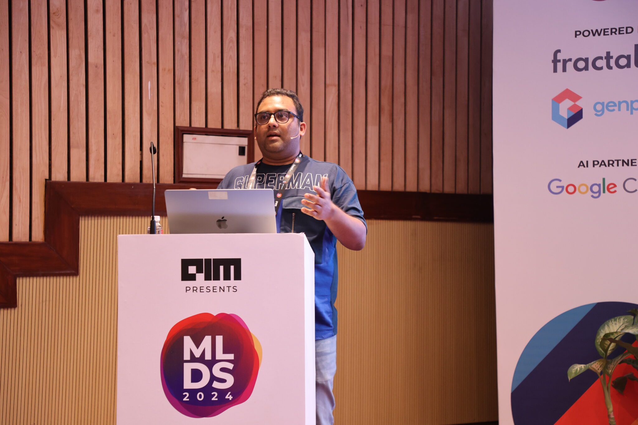 Exploring Multimodal Retrieval in AI Advancements