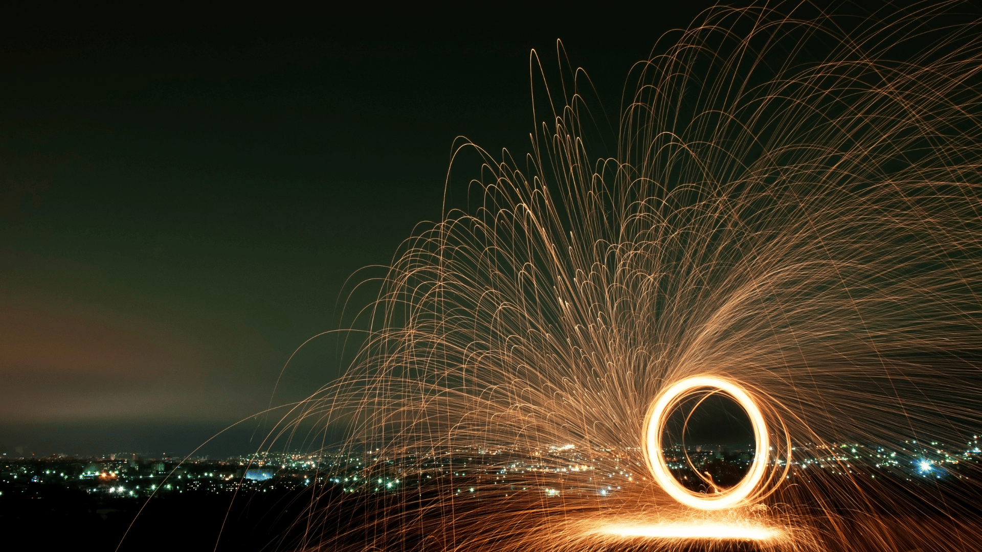 The LLMops : Streamlining the GenAI & LLM Operations